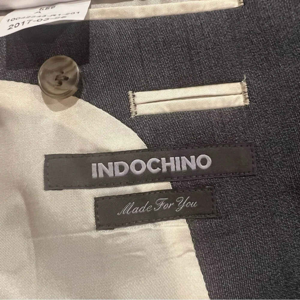 Indochino Men’s 2-Button Single Vent Suit Jacket Gray Approximating 44R Wool